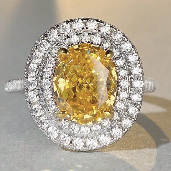 High Sparkle Ice Flower Cut Round White Gold Yellow Ring Elegant And Beautiful - Picture 1 of 5